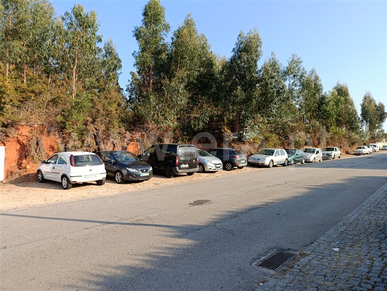 Terreno / Santa Maria da Feira, Milheirós de Poiares