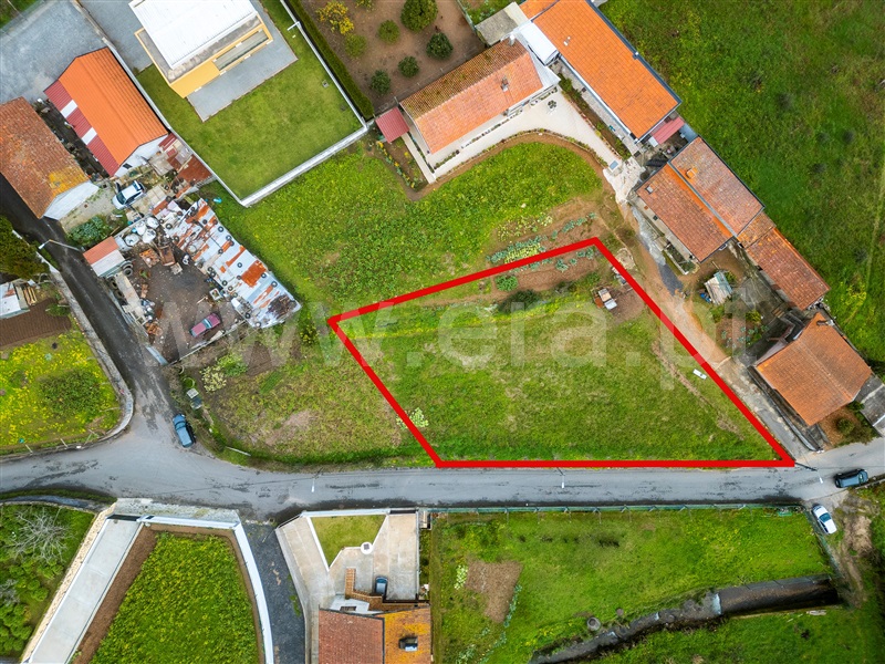 Terreno / Santa Maria da Feira, Nogueira da Regedoura