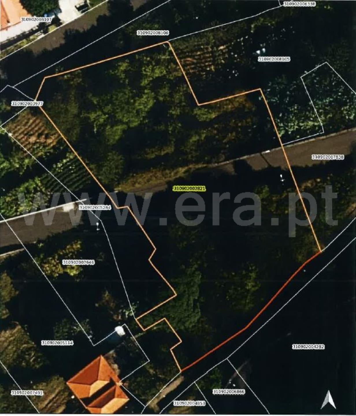 Land for sale in Nisa, Portugal — €87,000