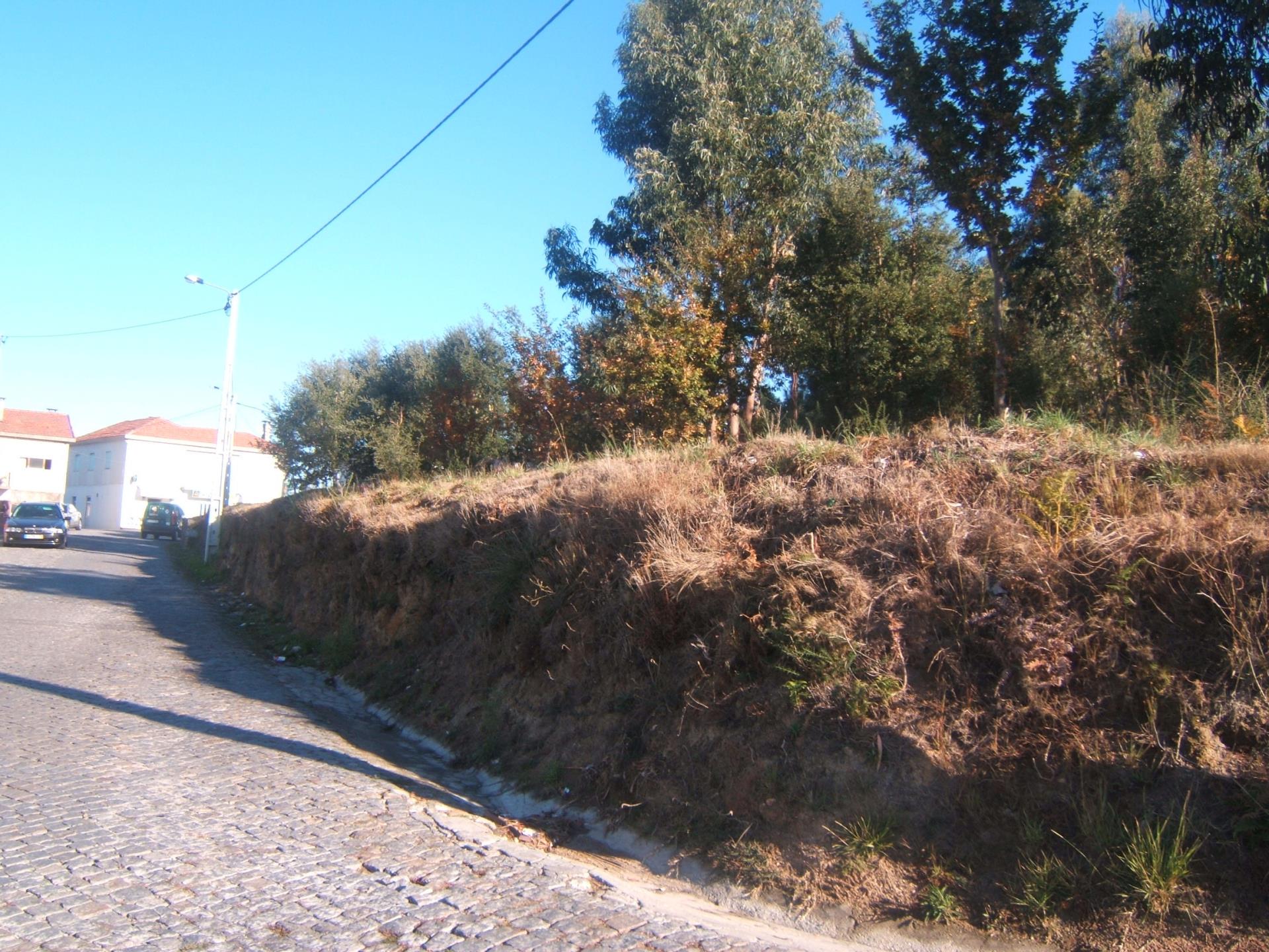 Land for sale in Santo Tirso, Portugal — €350,000
