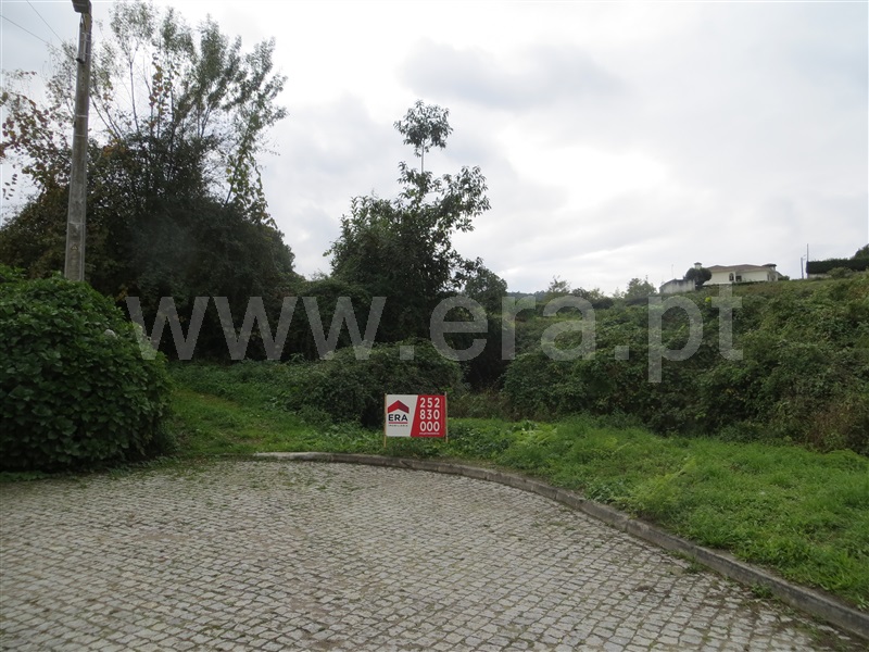 Terreno / Santo Tirso, Rebordões