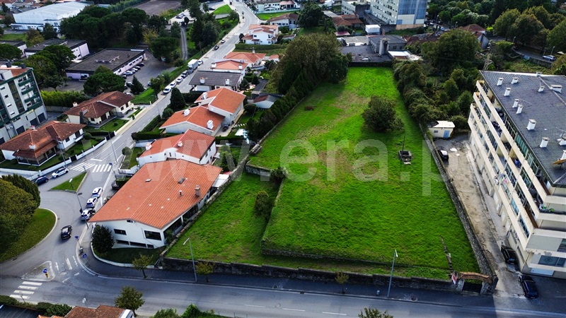 Terreno / Santo Tirso, Vila das Aves