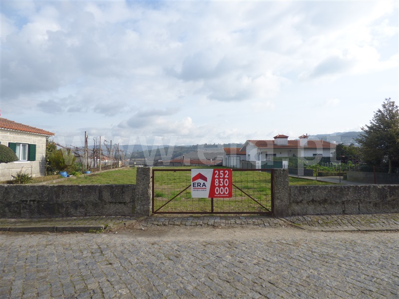 Terreno / Santo Tirso, Vila das Aves