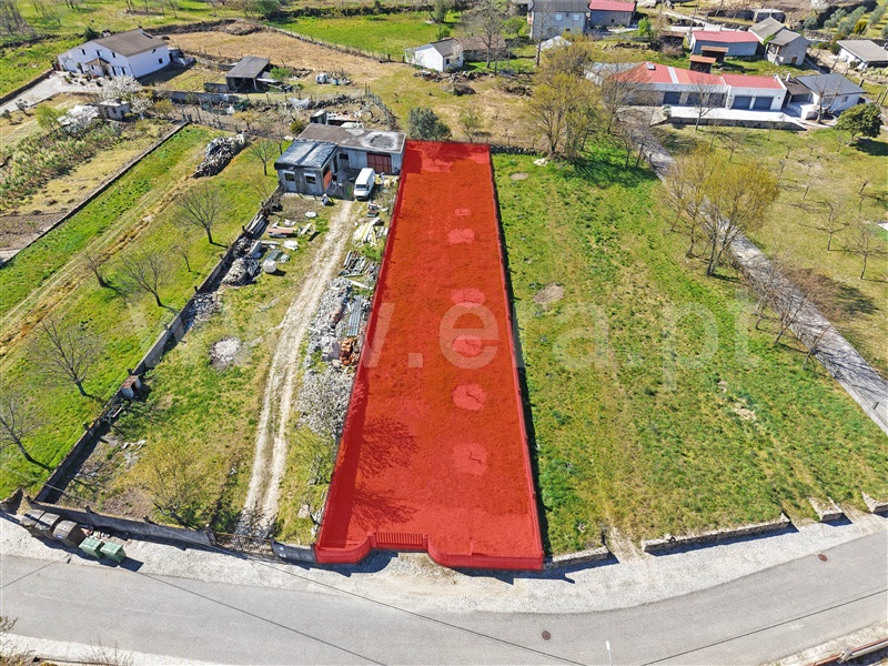 Terreno / Sátão, Duas Igrejas