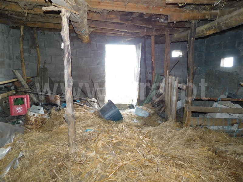 Terreno  Seia, Santa Marinha e São Martinho - 1354386 - 10