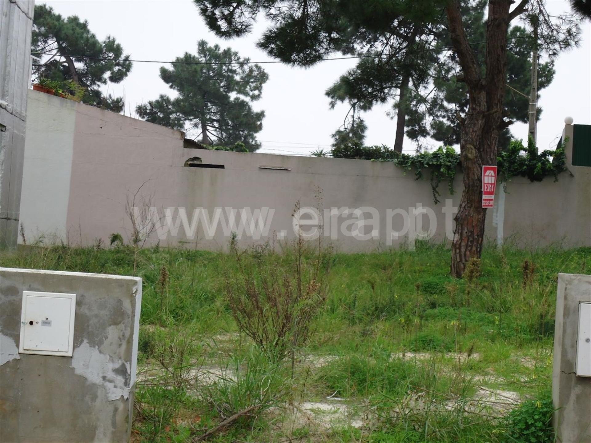 Land for sale in Seixal, Portugal — €80,000