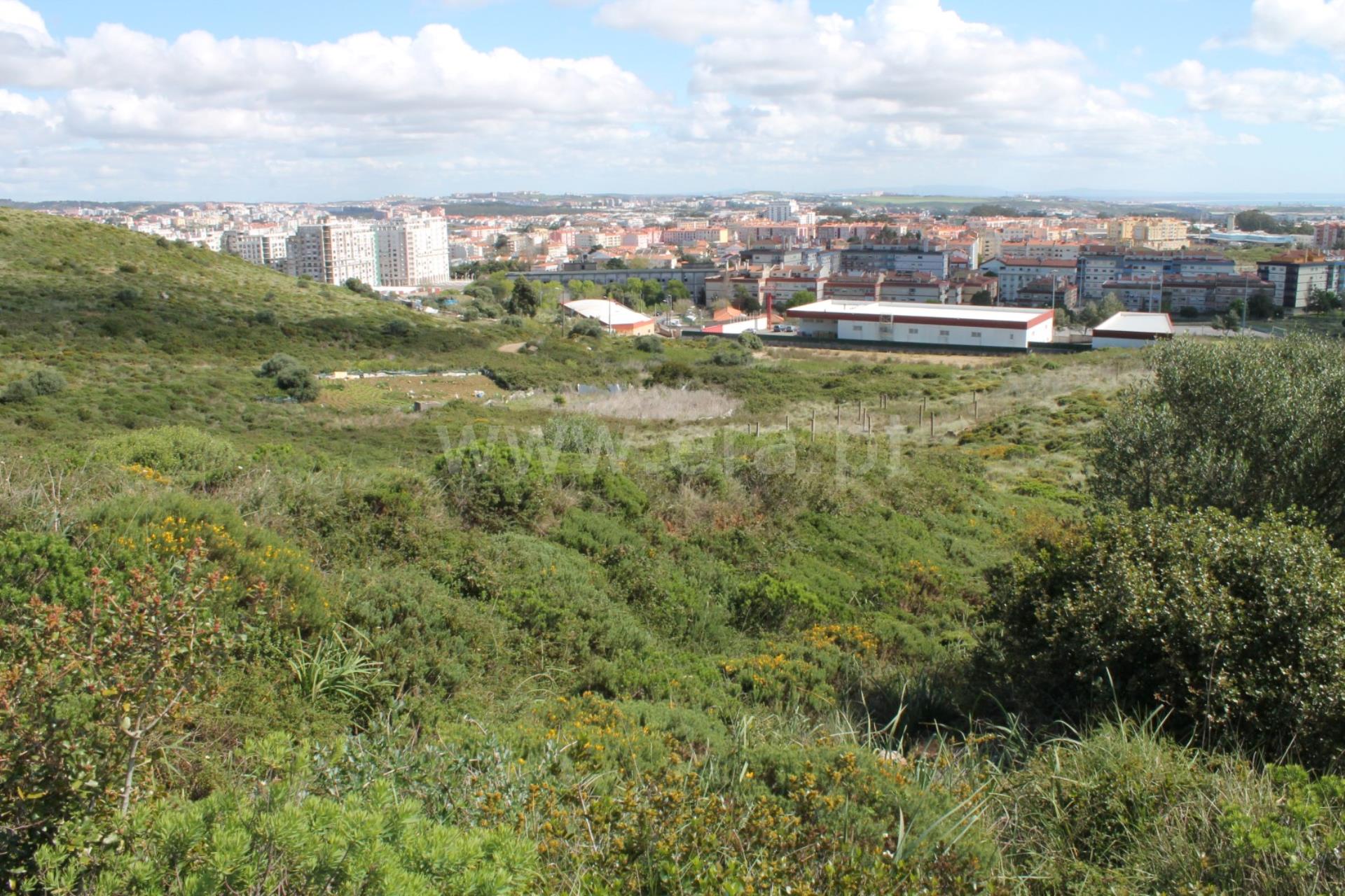 Land for sale in Sintra, Portugal — €215,000