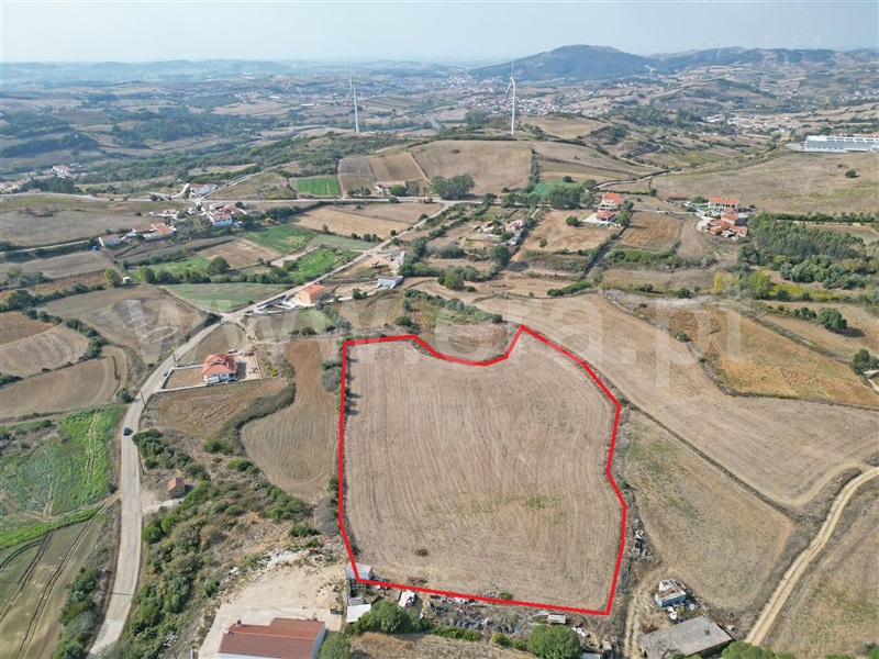 Terreno / Sobral de Monte Agraço, Sapataria
