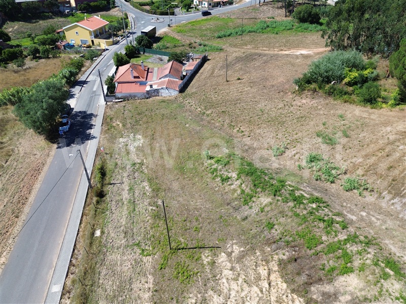 Terreno T3 / Torres Vedras, Campelos e Outeiro da Cabeça