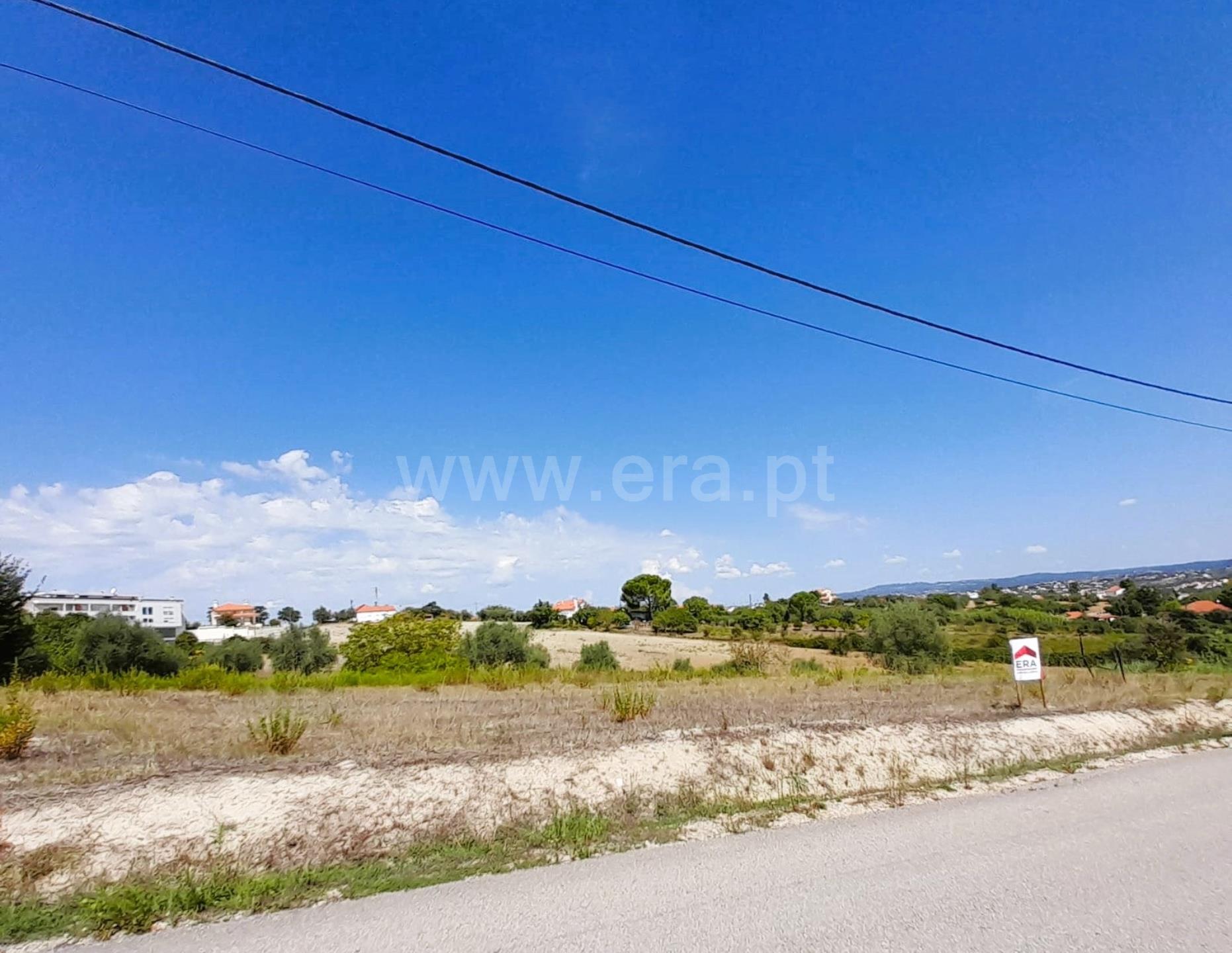 Land for sale in Tomar, Portugal — €135,000