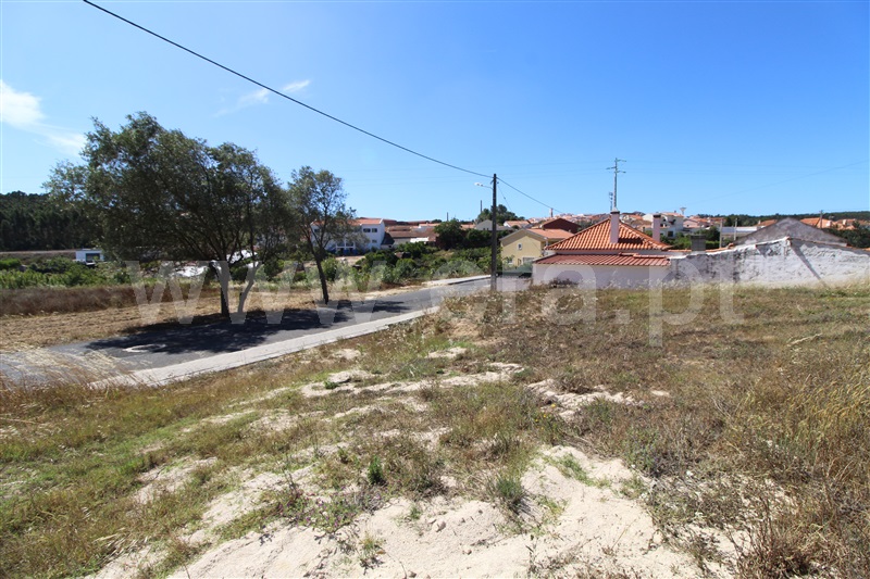 Terreno / Torres Vedras, Campelos e Outeiro da Cabeça