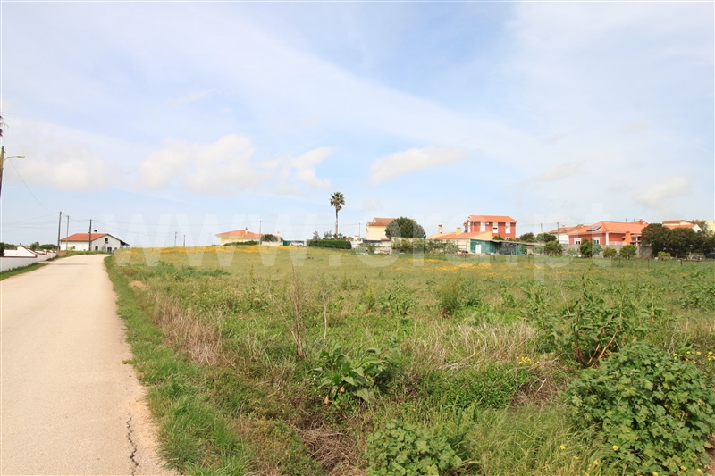 Terreno / Torres Vedras, Campelos e Outeiro da Cabeça