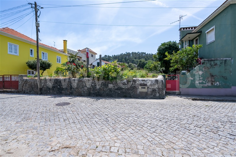 Terreno / Trofa, Alvarelhos