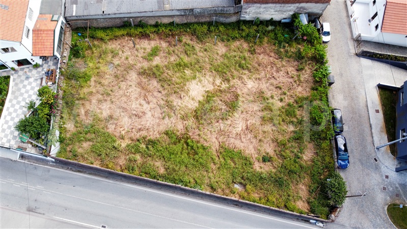 Terreno / Trofa, São Romão do Coronado