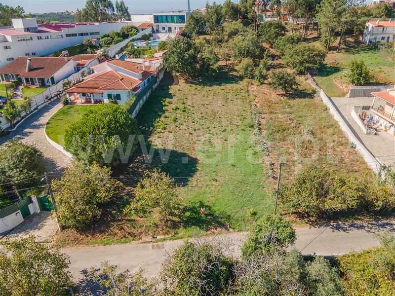 Terreno Urbano  Alcobaça, Benedita - 1355603 - 2