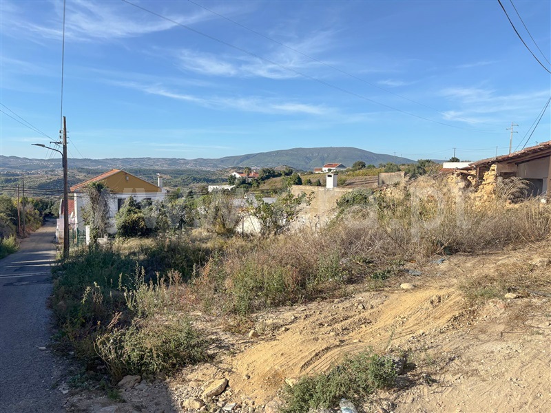 Terreno Urbano / Alenquer, Meca