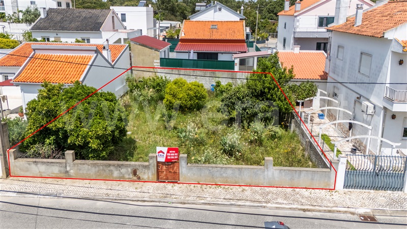 Terreno Urbano / Almada, Quintinhas