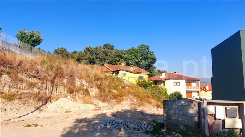 Terreno Urbano / Amarante, Vila Caiz