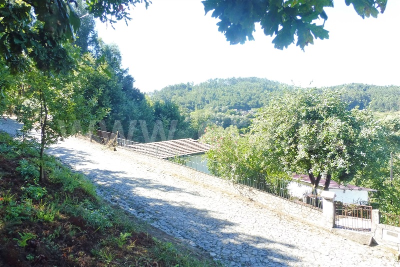 Terreno Urbano  Amares, Torre e Portela - 1113749 - 8