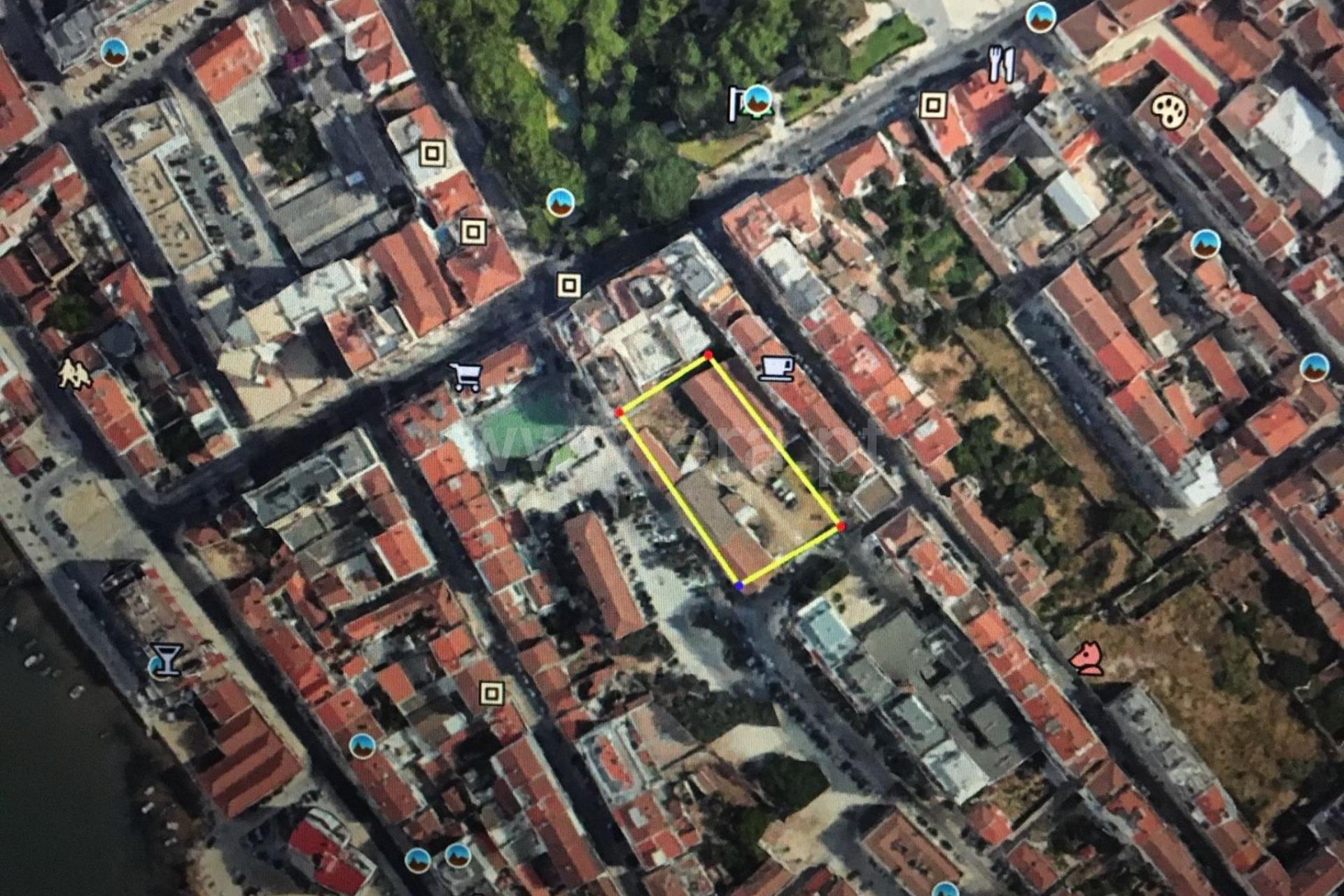 Land for sale in Barreiro, Portugal — €5,500,000