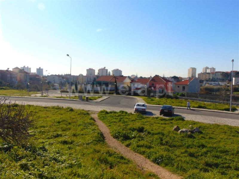Terreno Urbano / Cascais, São Domingos de Rana