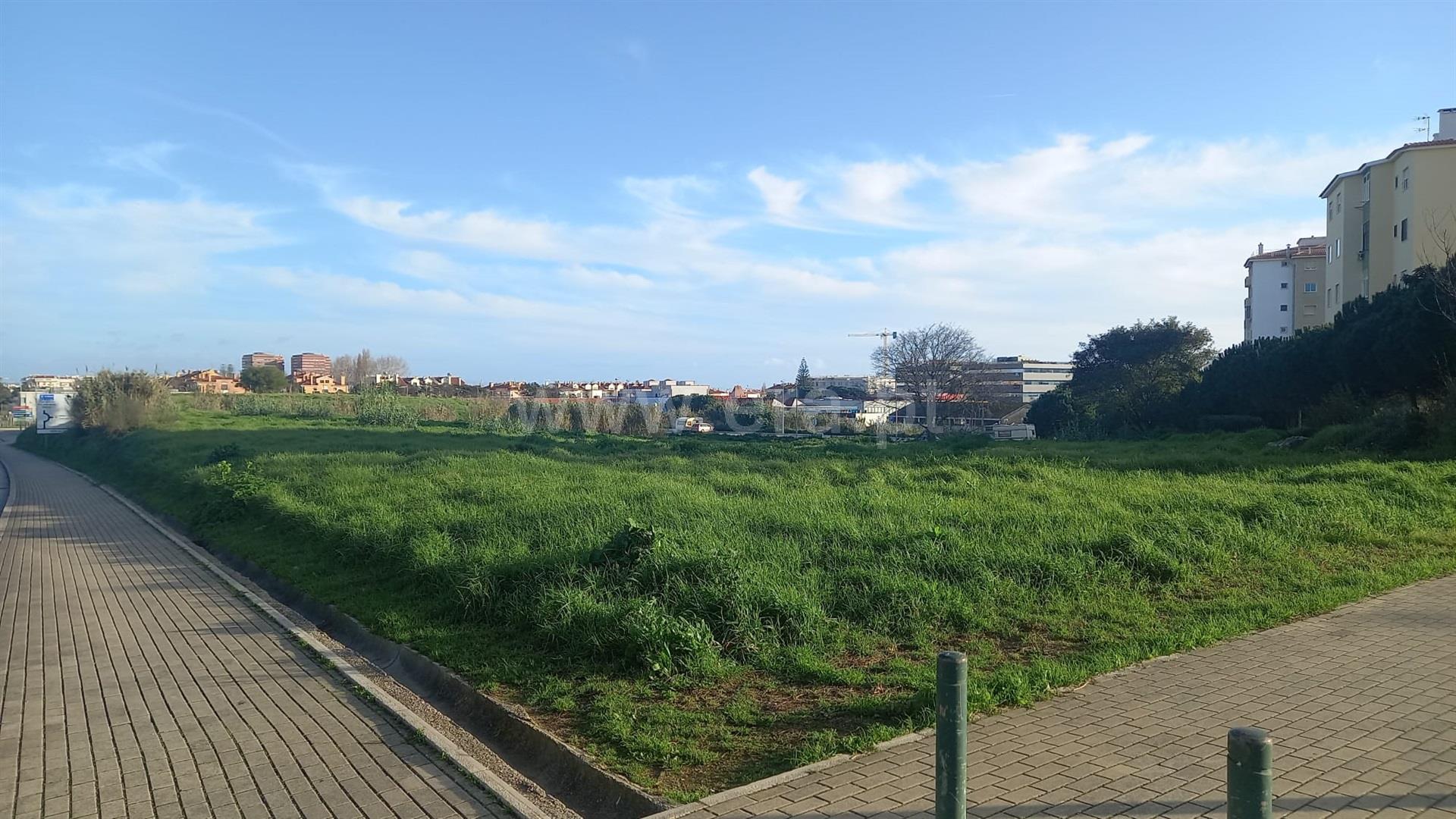 Land for sale in Cascais, Portugal — €685,000