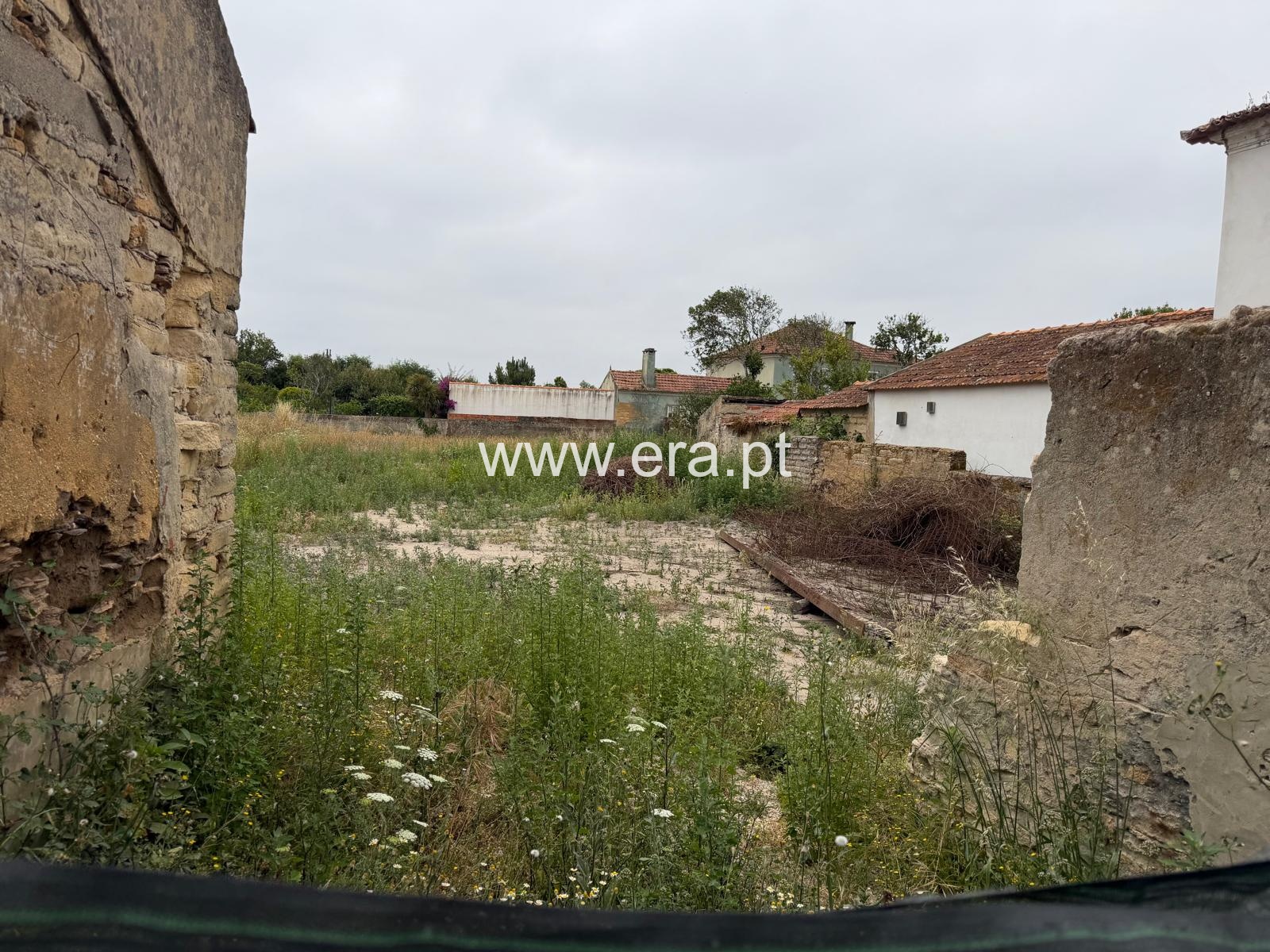 Terreno Urbano / Estarreja, Veiros