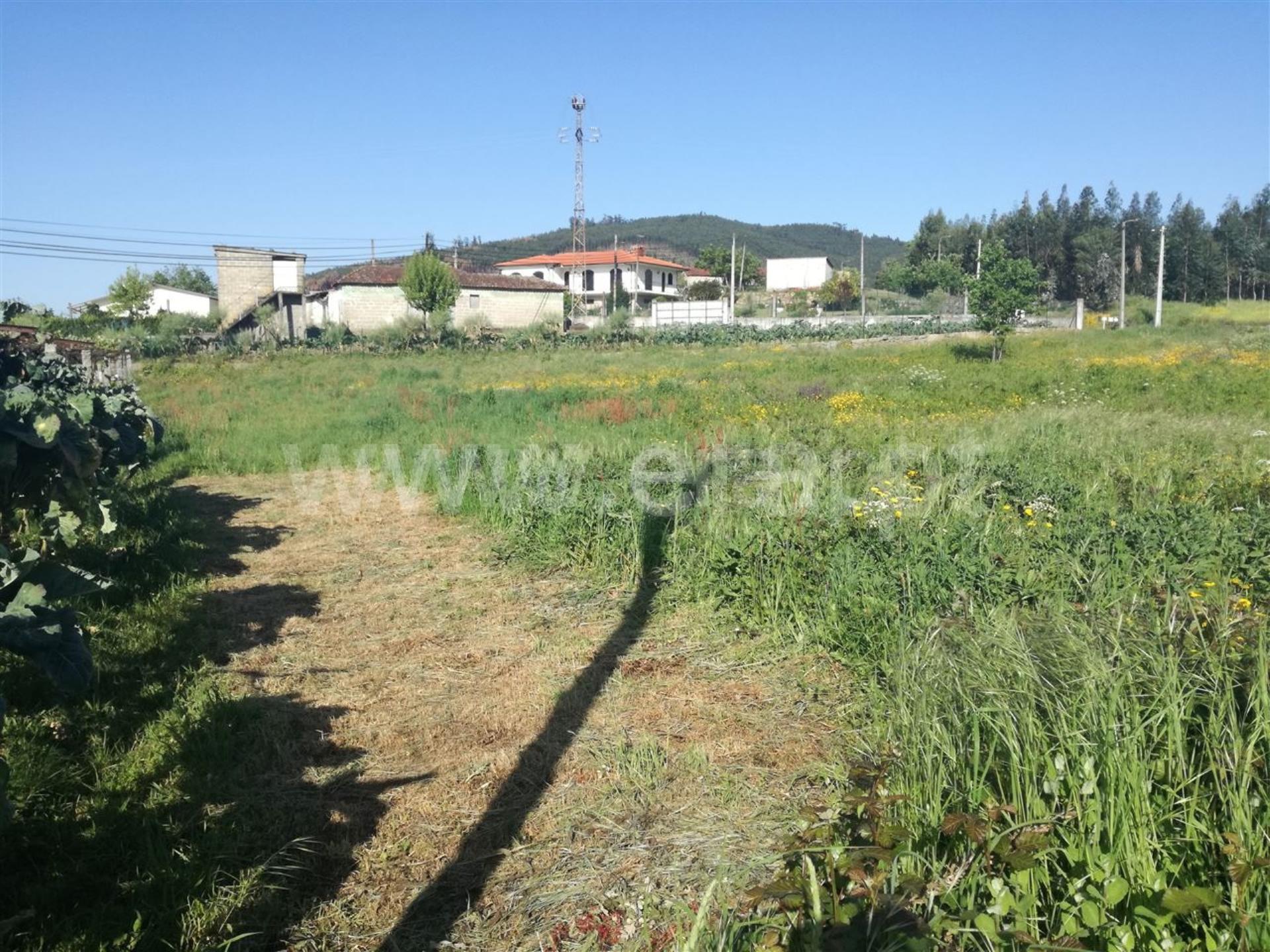 Land for sale in Guimarães, Portugal — €180,000