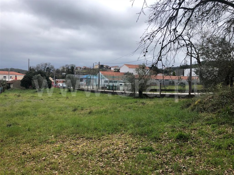 Terreno Urbano  Leiria, Santa Catarina da Serra e Chainça - 1312105 - 5