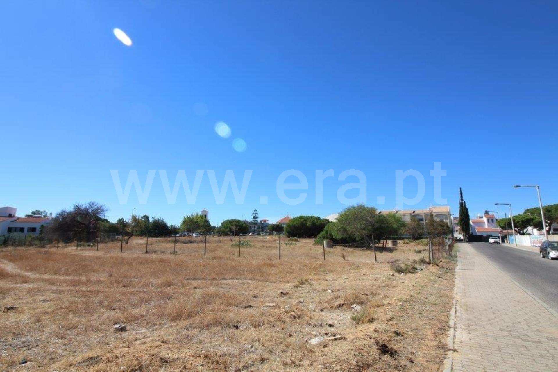 Land for sale in Loulé, Portugal — €1,950,000