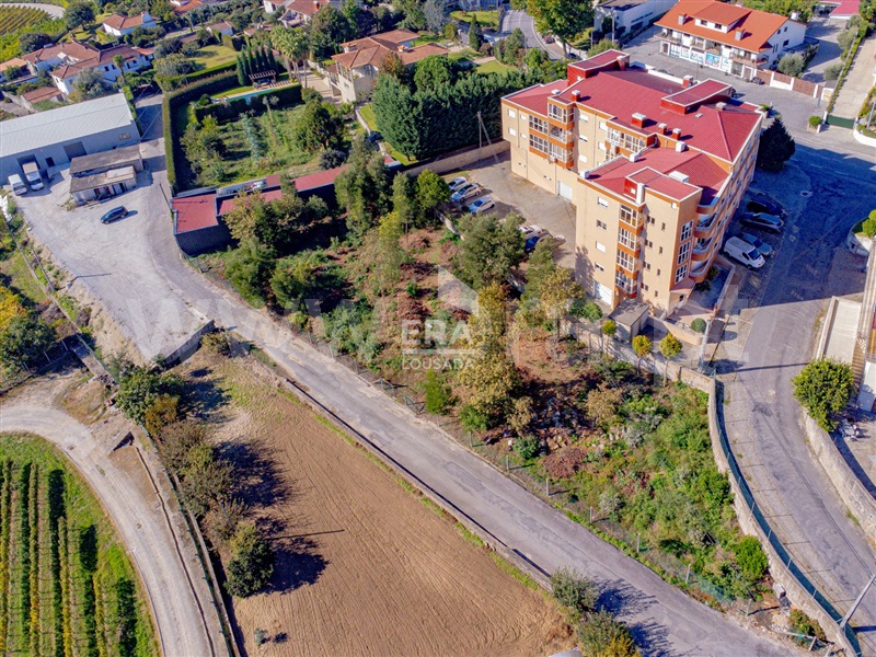 Terreno Urbano  Lousada, Nespereira e Casais - 1510294 - 2