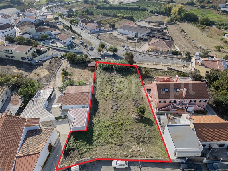 Terreno Urbano / Mafra, Enxara do Bispo