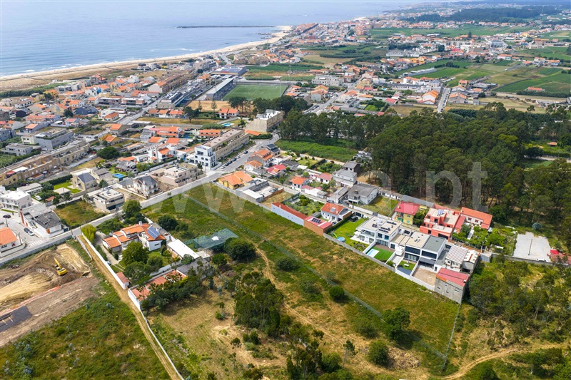 Terreno Urbano / Matosinhos, Perafita, Lavra e Santa Cruz do Bispo