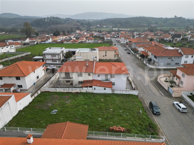 Terreno Urbano  com Urbano Mirandela, Carvalhais - 1451416 - 8