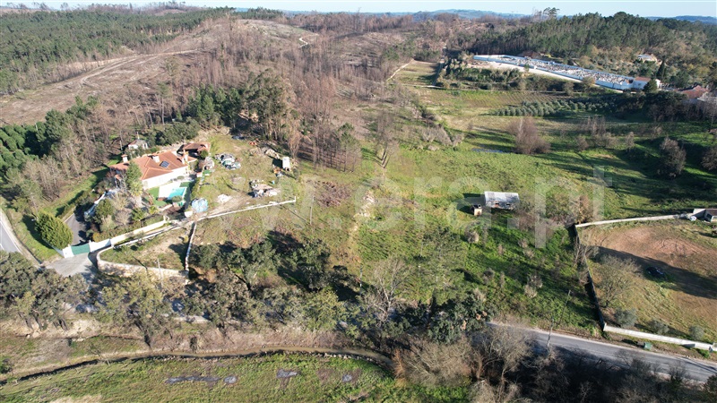 Terreno Urbano  Ourém, Rio de Couros e Casal dos Bernardos - 1302411 - 2