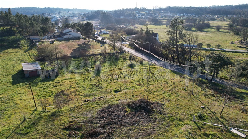 Terreno Urbano  Ourém, Rio de Couros e Casal dos Bernardos - 1302411 - 7