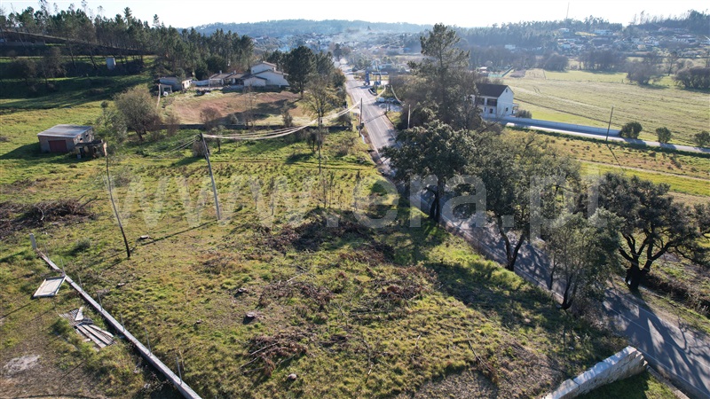 Terreno Urbano  Ourém, Rio de Couros e Casal dos Bernardos - 1302411 - 8