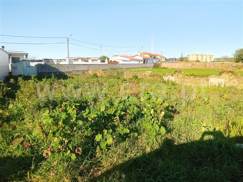 Terreno Urbano / Ovar, Válega