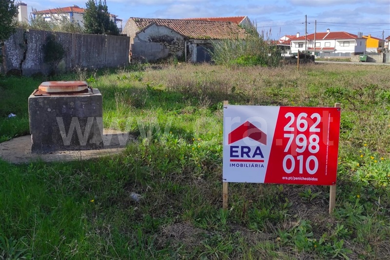 Terreno Urbano / Peniche, Serra D´El Rei