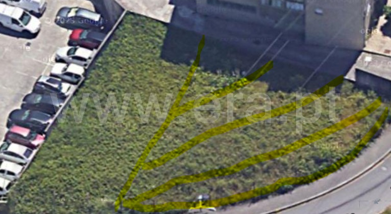 Terreno Urbano / Porto, Paranhos