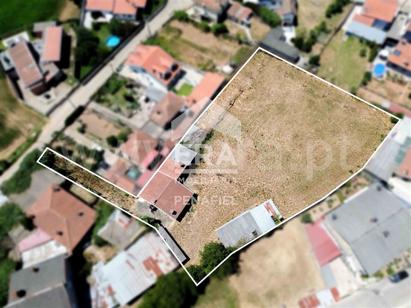 Terreno Urbano / Santo Tirso, Água Longa