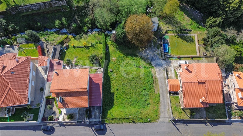 Terreno Urbano / Santo Tirso, Rebordões
