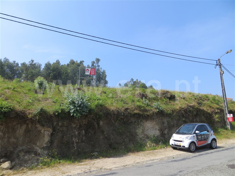 Terreno Urbano / Santo Tirso, Vilarinho