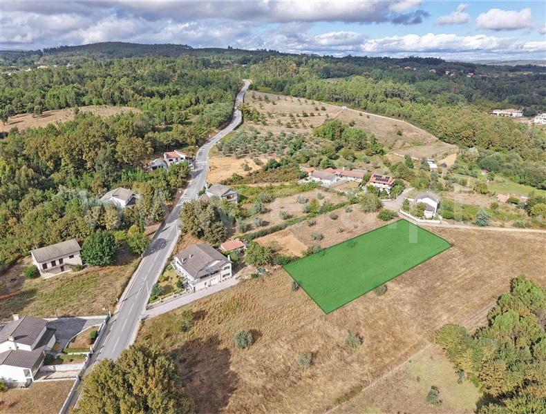 Terreno para Construção / Sátão, Mioma