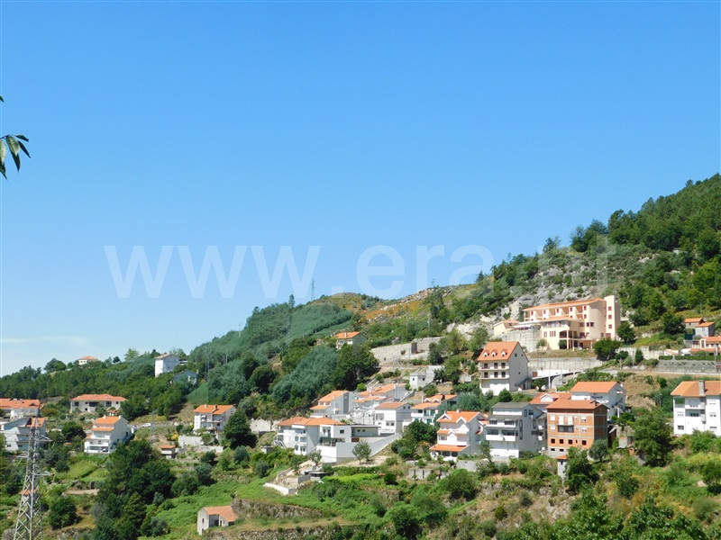 Terreno Urbano  Seia, Loriga - 1349919 - 9