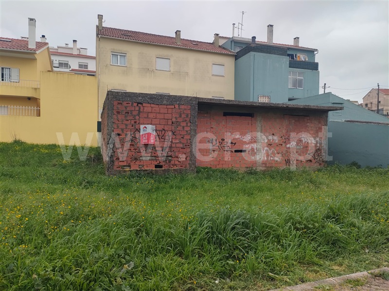 Terreno Urbano / Sintra, Casal de Cambra