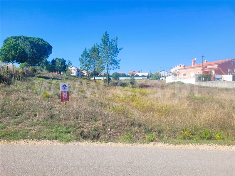 Terreno Urbano  Tomar, Casais e Alviobeira - 1346138 - 1