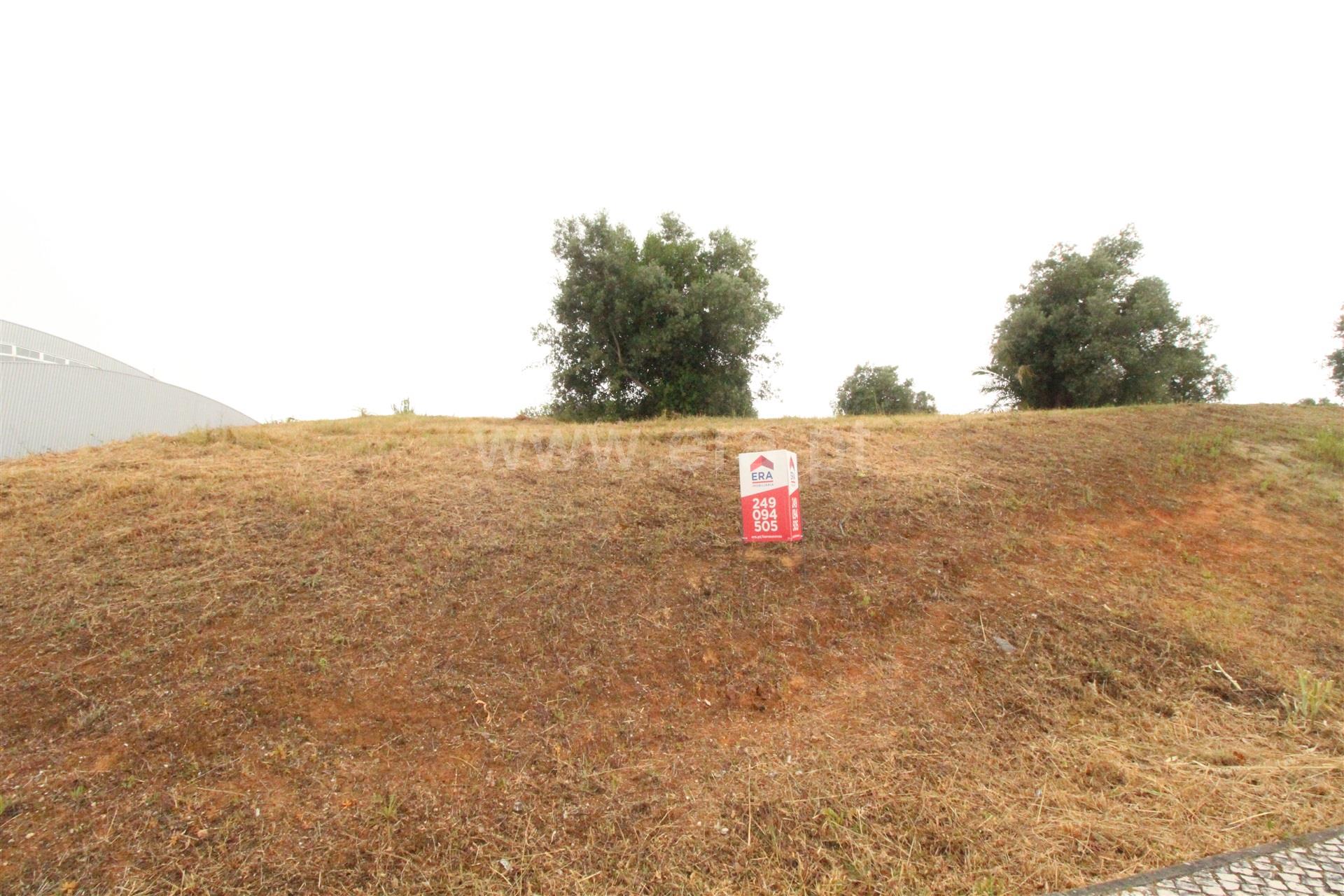 Land for sale in Torres Novas, Portugal — €950,000