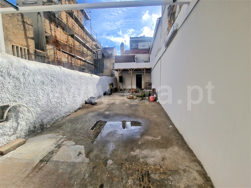 Terreno Urbano / Vila Franca de Xira, Alhandra, São João dos Montes e Calhandriz