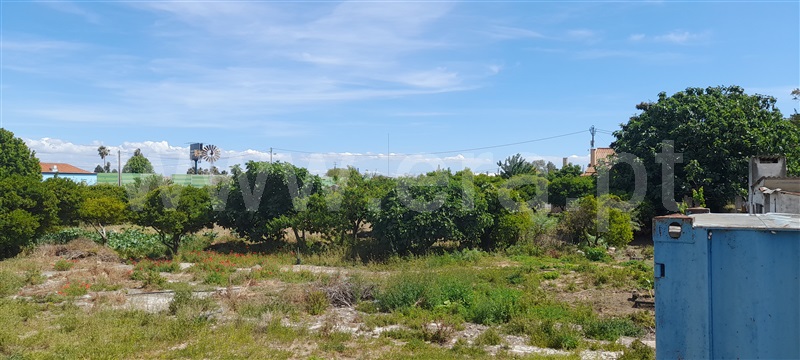Terreno Urbano / Vila Franca de Xira, Castanheira do Ribatejo e Cachoeiras